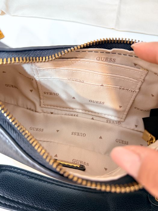 Продам сумку Guess на плечо