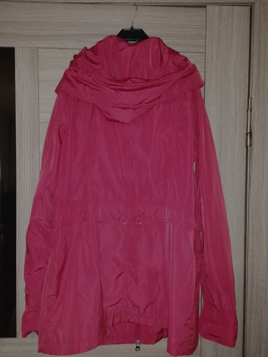 Платье, куртка и джинсовая юбка