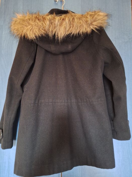 Palton New Look negru cu glugă și blăniță • mărimea 40