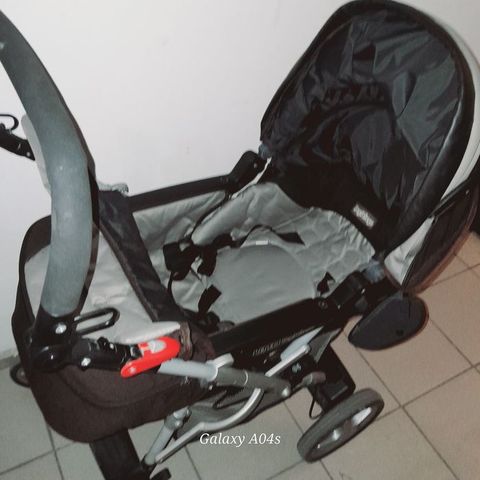 Коляска люлька в хорошем состоянии