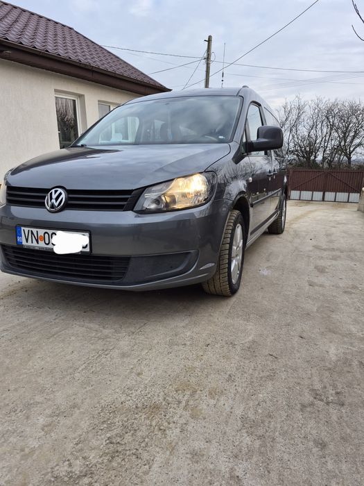 Vând caddy maxi  !!!