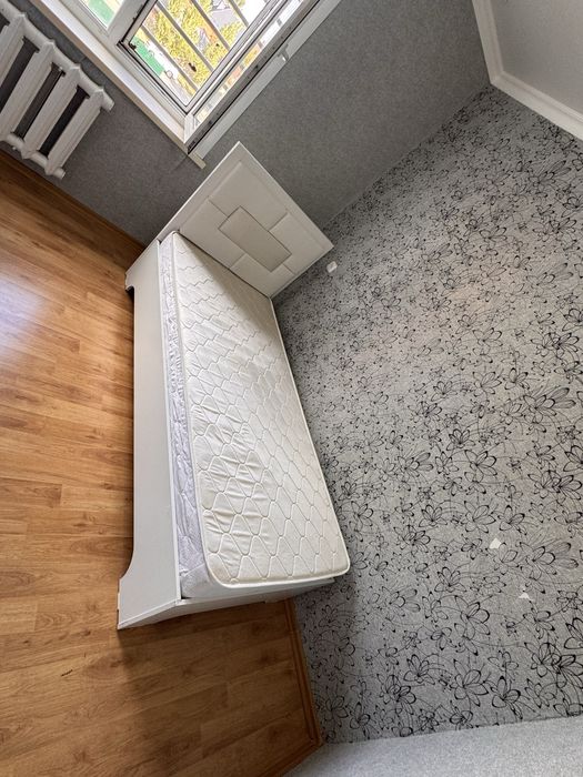 Продам кровать самовывоз