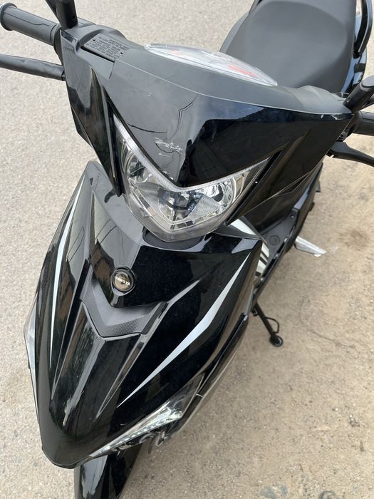 Продам мопед скутер