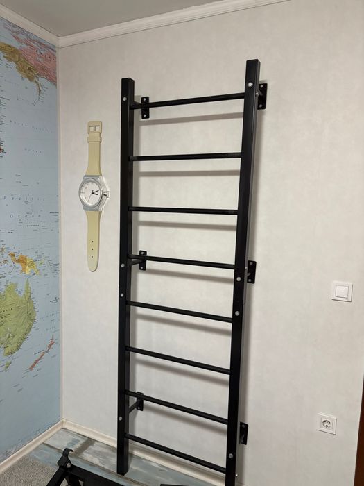 Мултифункционална фитнес стойка за набиране, черна