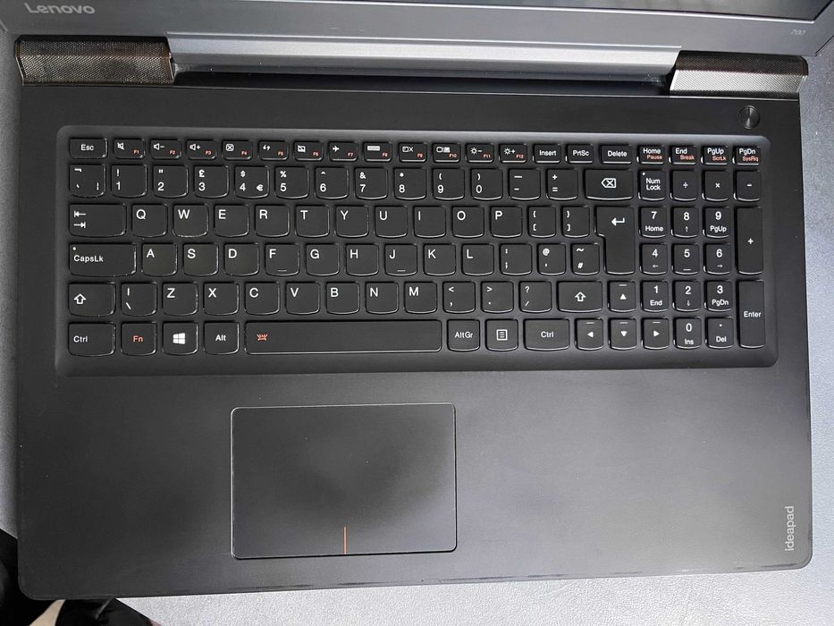 Laptop Gaming Lenovo IdeaPad 700-15ISK - 24GB RAM, i7 6700HQ, SSD 512GB M2 si 256GB Sata