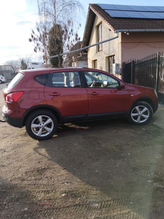 Vând Nissan Qashqai