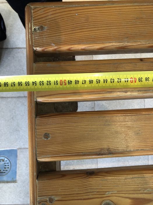 Продам деревянную кушетку