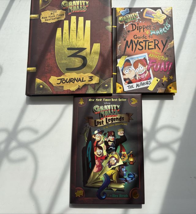 Продам книги Гравити фолз (оригинал на английском)