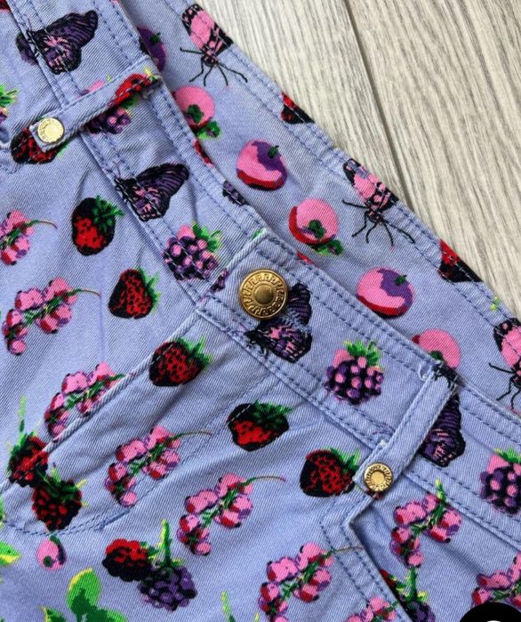Moschino ,Versace -къси панталонки