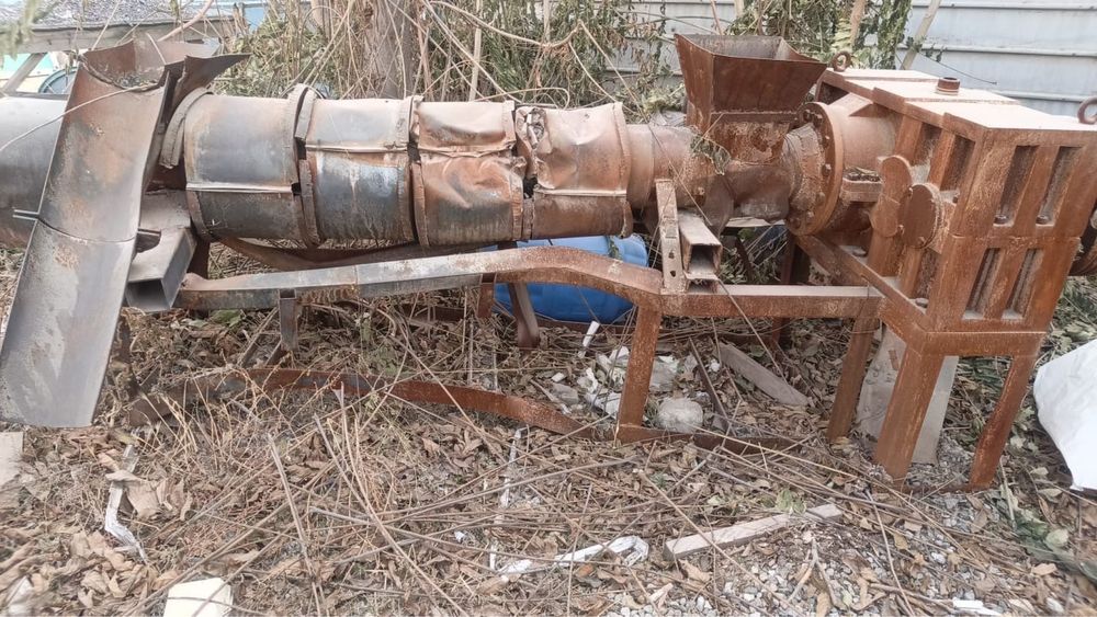 Станок для пласмасывый  гранула