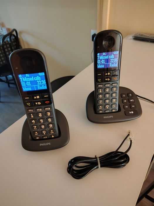 Безжични стационарни телефони Philips XL495 Duo
