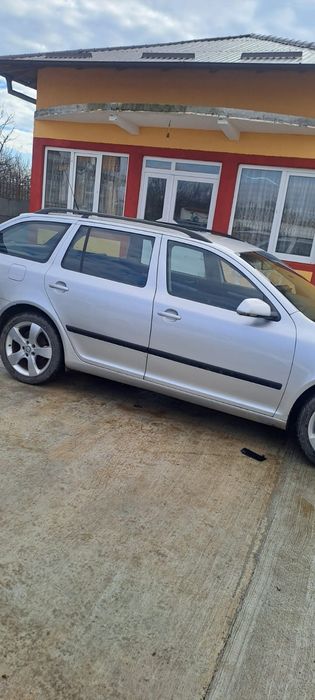 Dezmembrez skoda octavia 2 1.9 bkc bxe cutie dsg proba
