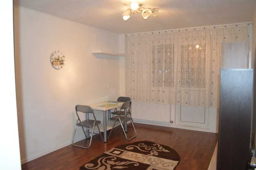 Apartament 2 cam decomandat | ET 1 | CENTRALA | Huedin nr. 15 | Sector 4 | Mobilat complet | Disponibil imediat | Direct proprietar | Exclus animale