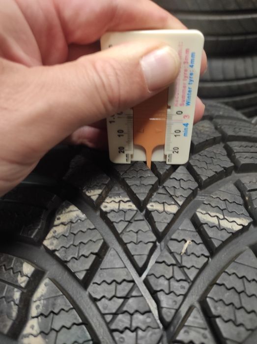 225/65/17 Bridgestone