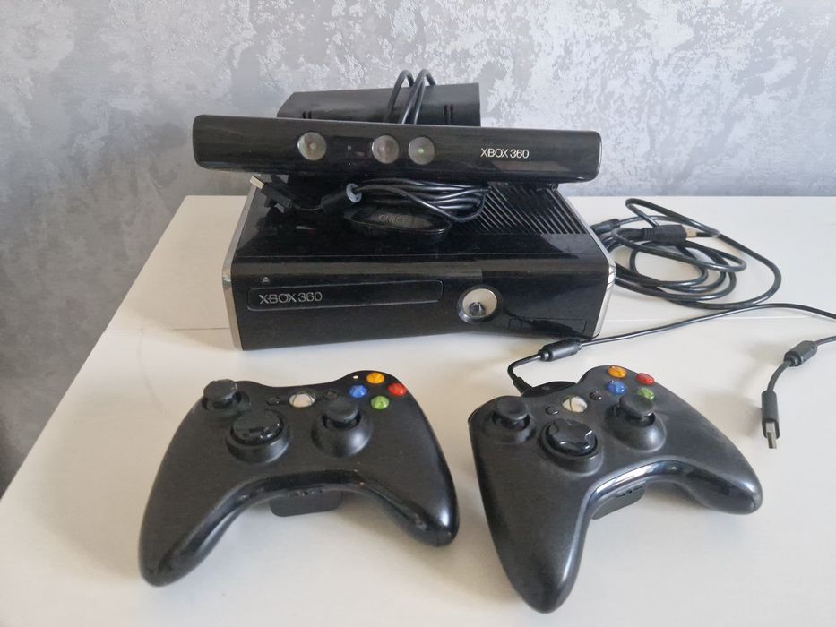 Приставка Xbox 360