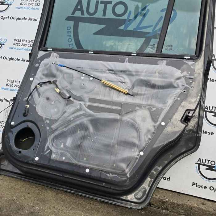 Portiera usa dreapta spate Opel Zafira B Facelift