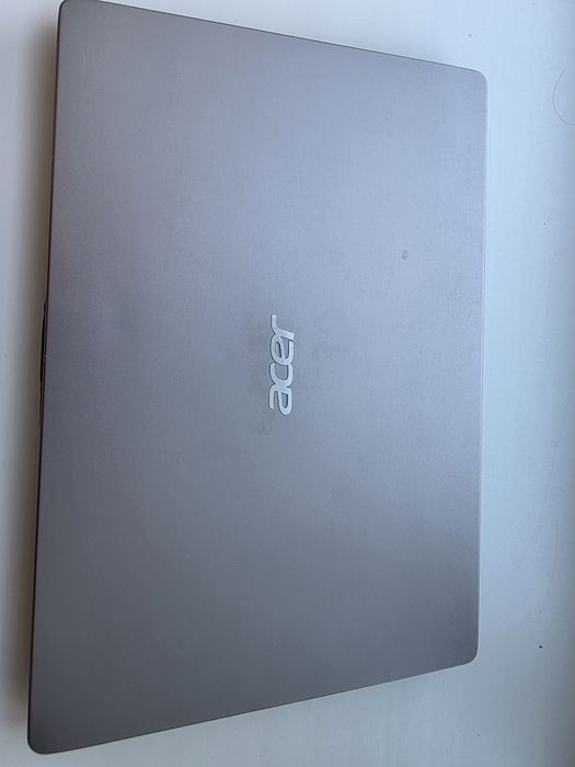 Продам шустрый ноутбук Acer