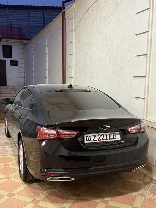 Chevrolet Malibu 2023 — 2