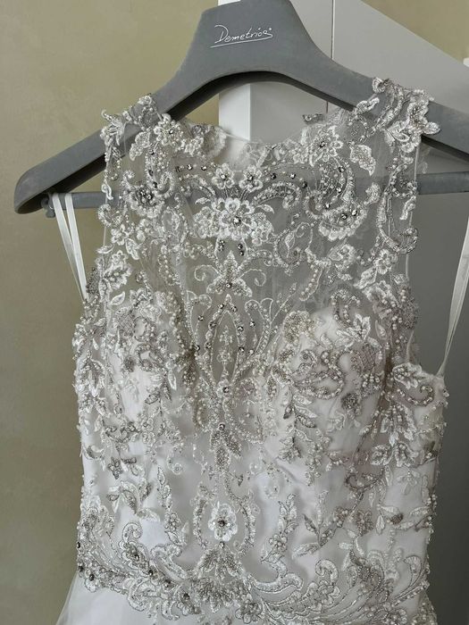Vand rochie de mireasa Demetrios