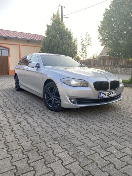 Bmw 520. 2011. 2.0 D
