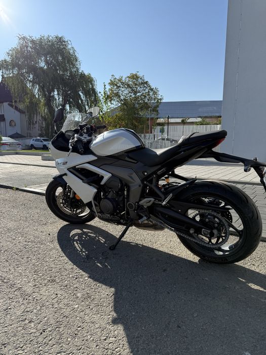 Triumph Daytona 660 2024