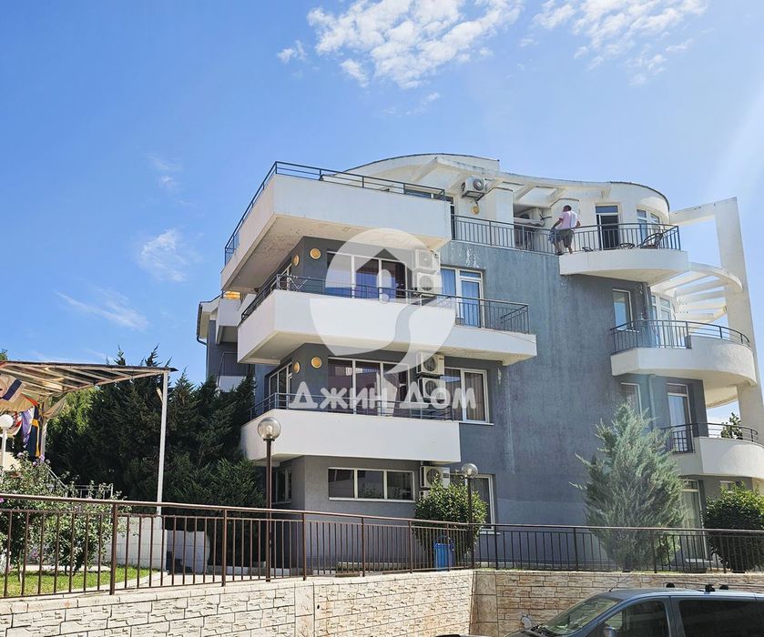 Продава се Двустаен апартамент в с. Кошарица, Област Бургас - 65 кв.м за 768 €/кв.м - Снимка #6