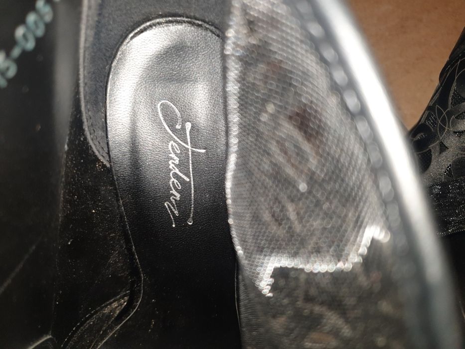 Дамски обувки 37 номер