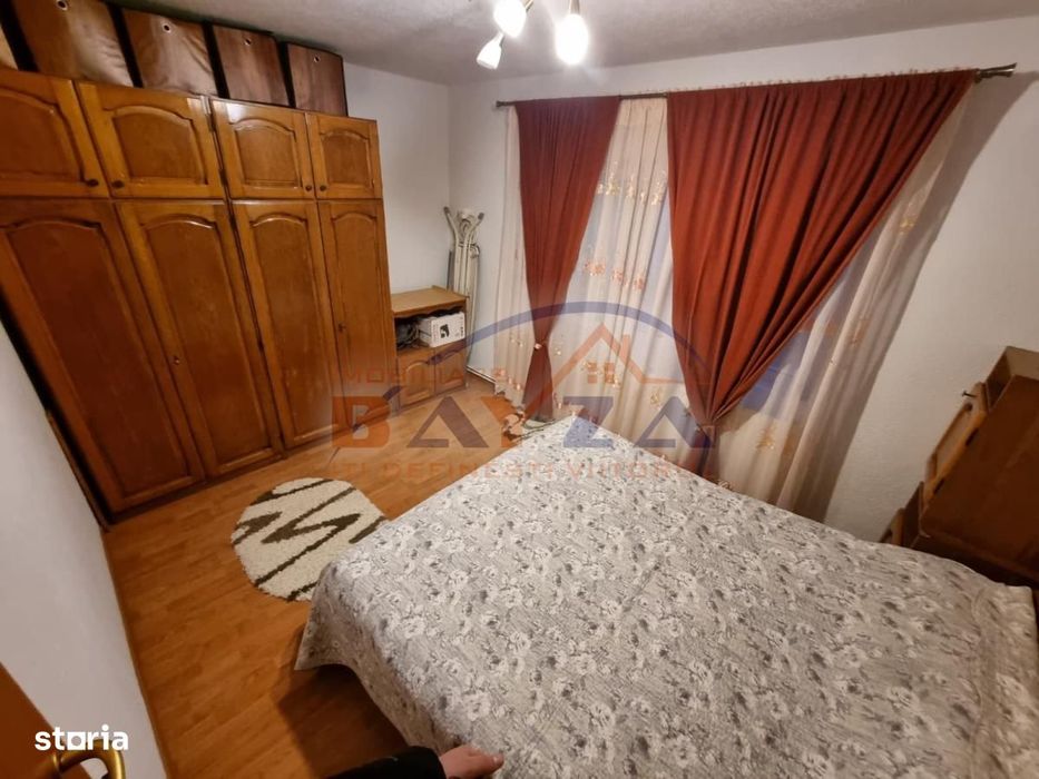 Vlad Tepes, apartament 4 camere, etaj 2, semimobilat si utilat