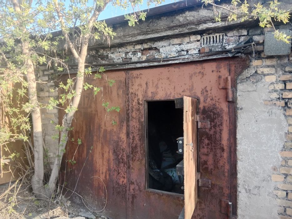 Продам гараж на 86 квартале