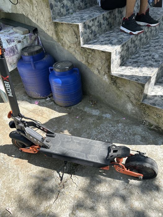Trotineta electrica mobiX
