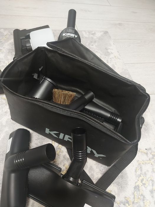Vând Aspirator Kirby AVALIR PLATINUM