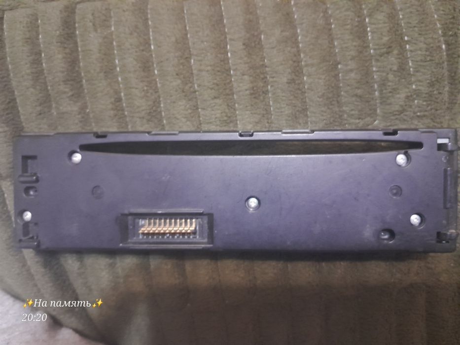 Продам панель от магнитолы 2000