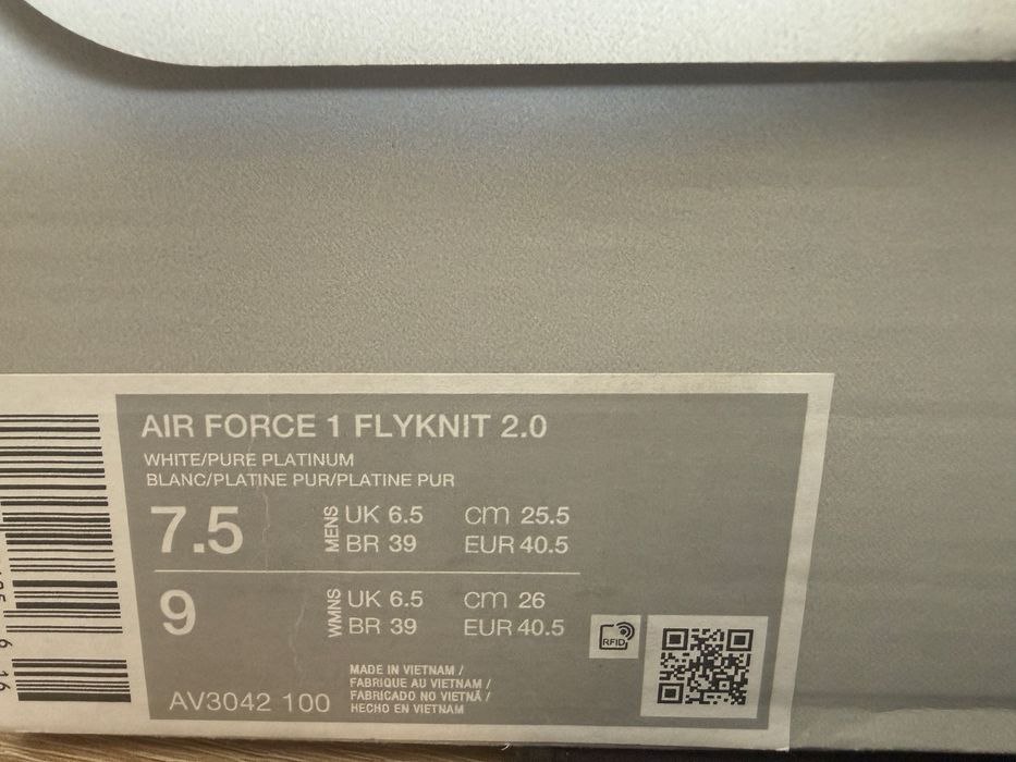 Air force 1 Flyknit  marimea 40,5