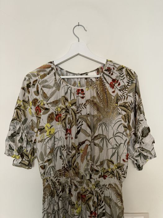 H&M рокля с флорални мотиви