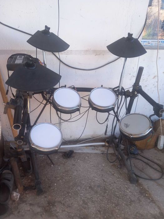 Roland Td-3 Барабани