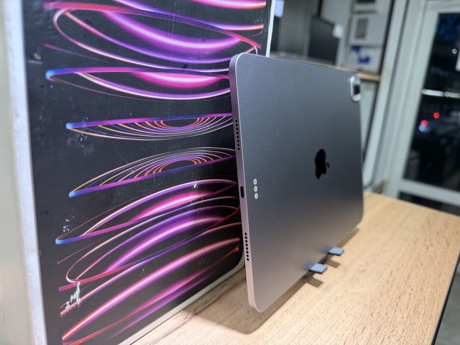 iPad Pro 11" 4 Generation, 128 GB, Wi-Fi, АКБ95%, Space Gray, 1824/A10