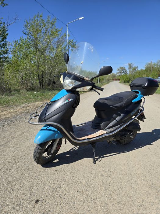 Продам скутер Peda mini F1