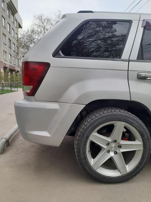 Продам SRT бампер на Гранд Чероки