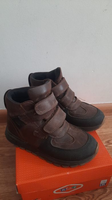 Обувь для мальчика осеняя