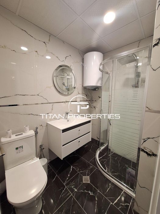 Дава се под наем Тристаен апартамент в Пловдив, Съдийски - 118 кв.м за 650 € - Снимка #9