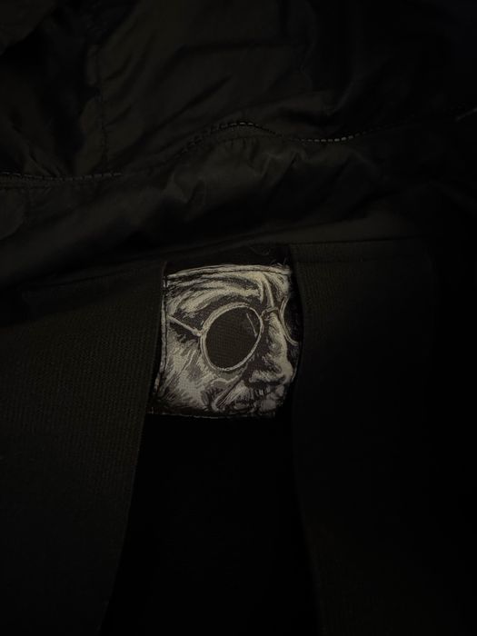 Luda limited edition ( L )