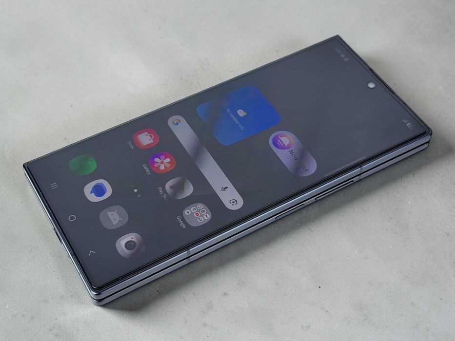 КАТО НОВ! Samsung Galaxy Z Fold 7 5G 256GB Black 45 Заряда! Гаранция!