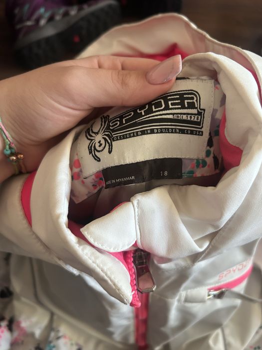 Set costum ski Spider+ghete Salomon+clapari+casca cu ochelari+manusi