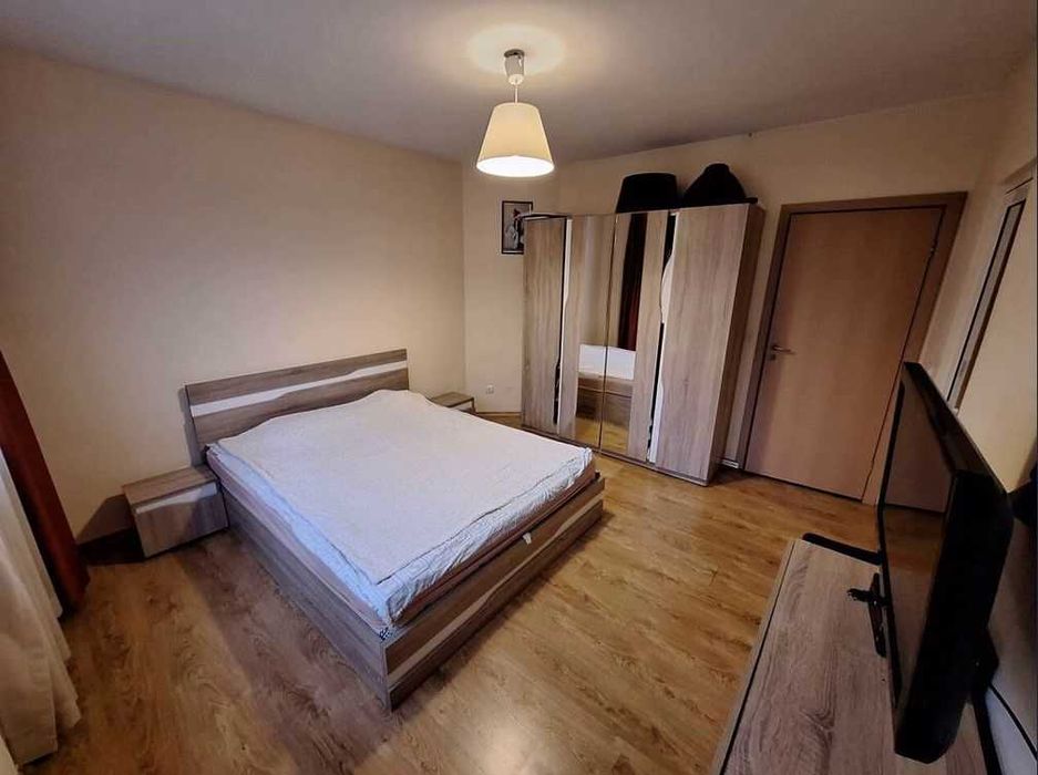 Дава се под наем Тристаен апартамент в София, Хладилника - 120 кв.м за 747.66 € - Снимка #5