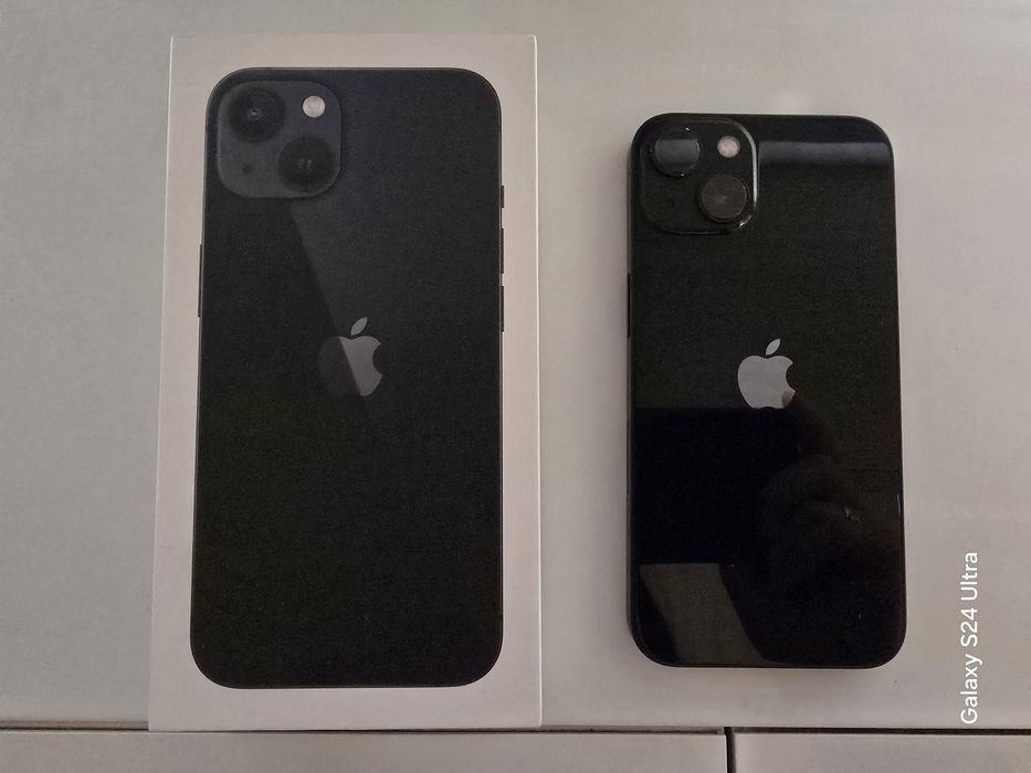 Продам Айфон 13 128 память