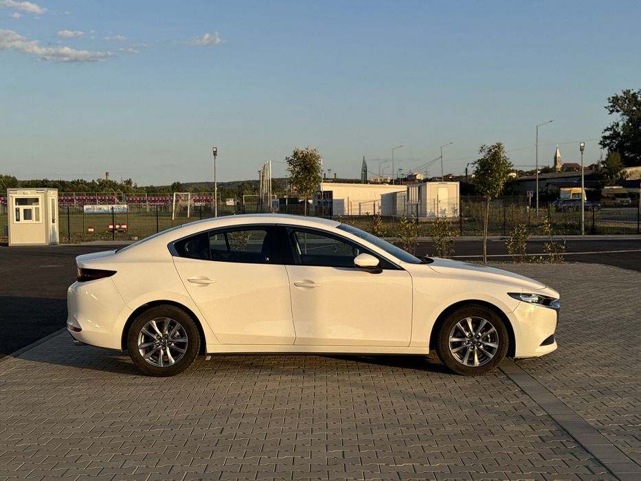 Mazda 3 Skyactiv-G 122 CP, 2022 mild hybrid