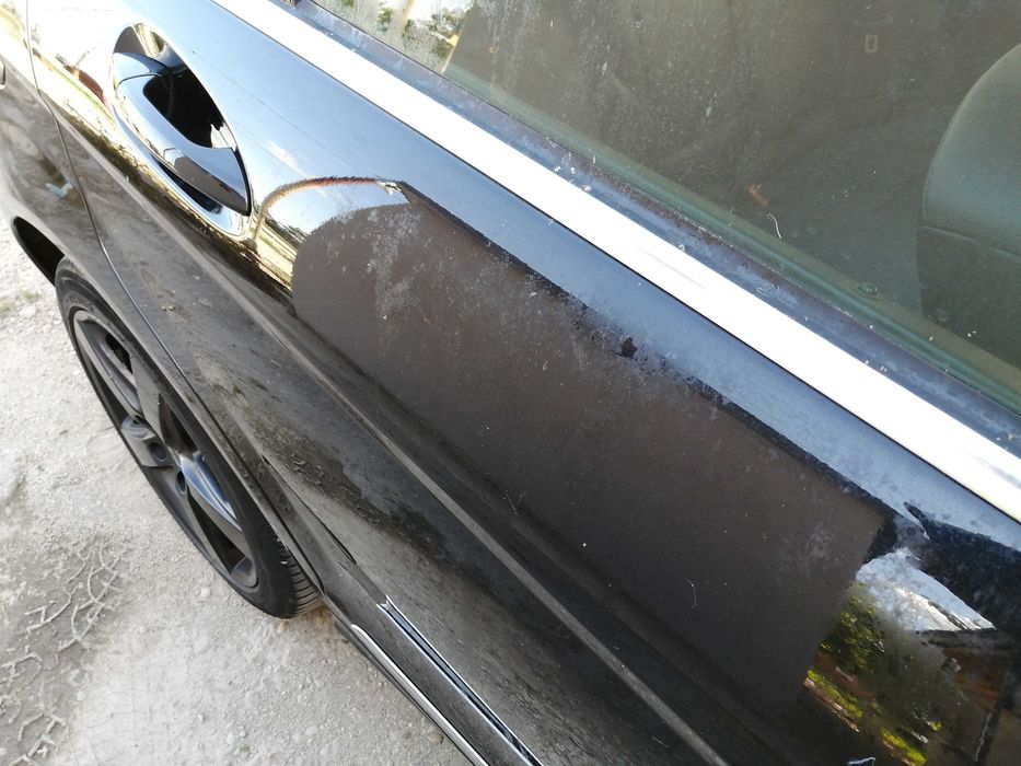 Полиране и премахване на драскотини на коли бусове и фарове