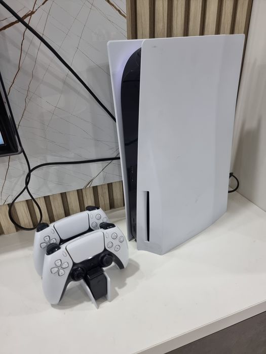 Playstation 5 c отлично