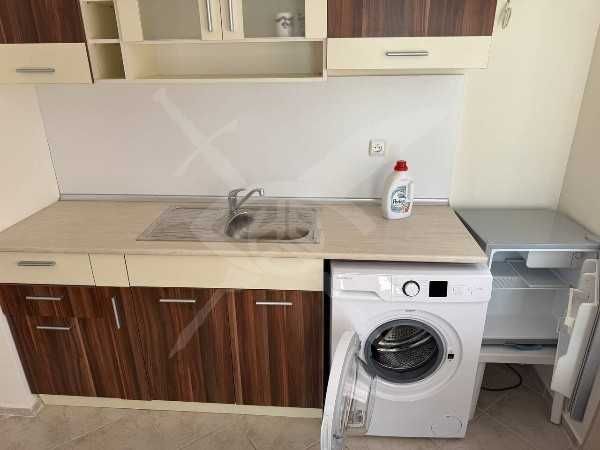 Дава се под наем Едностаен апартамент в Несебър - 38 кв.м за 298.86 € - Снимка #1