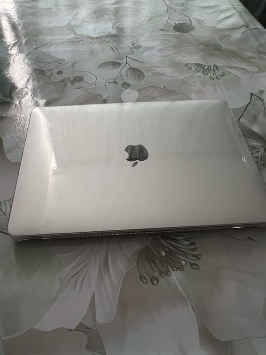 MacBook pro m1 идеалка